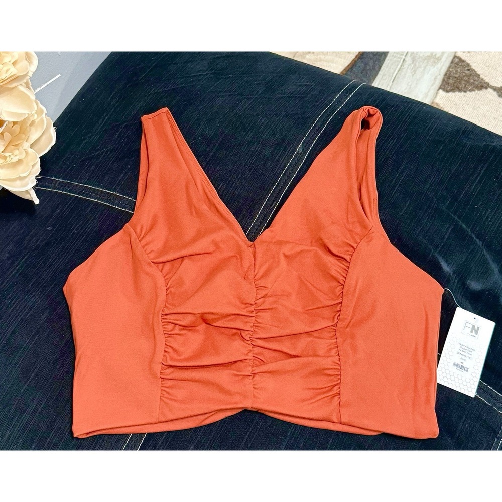 Fashion Nova Sport Bra $5.00 Size XL